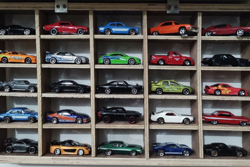 How to Sell Diecast Cars