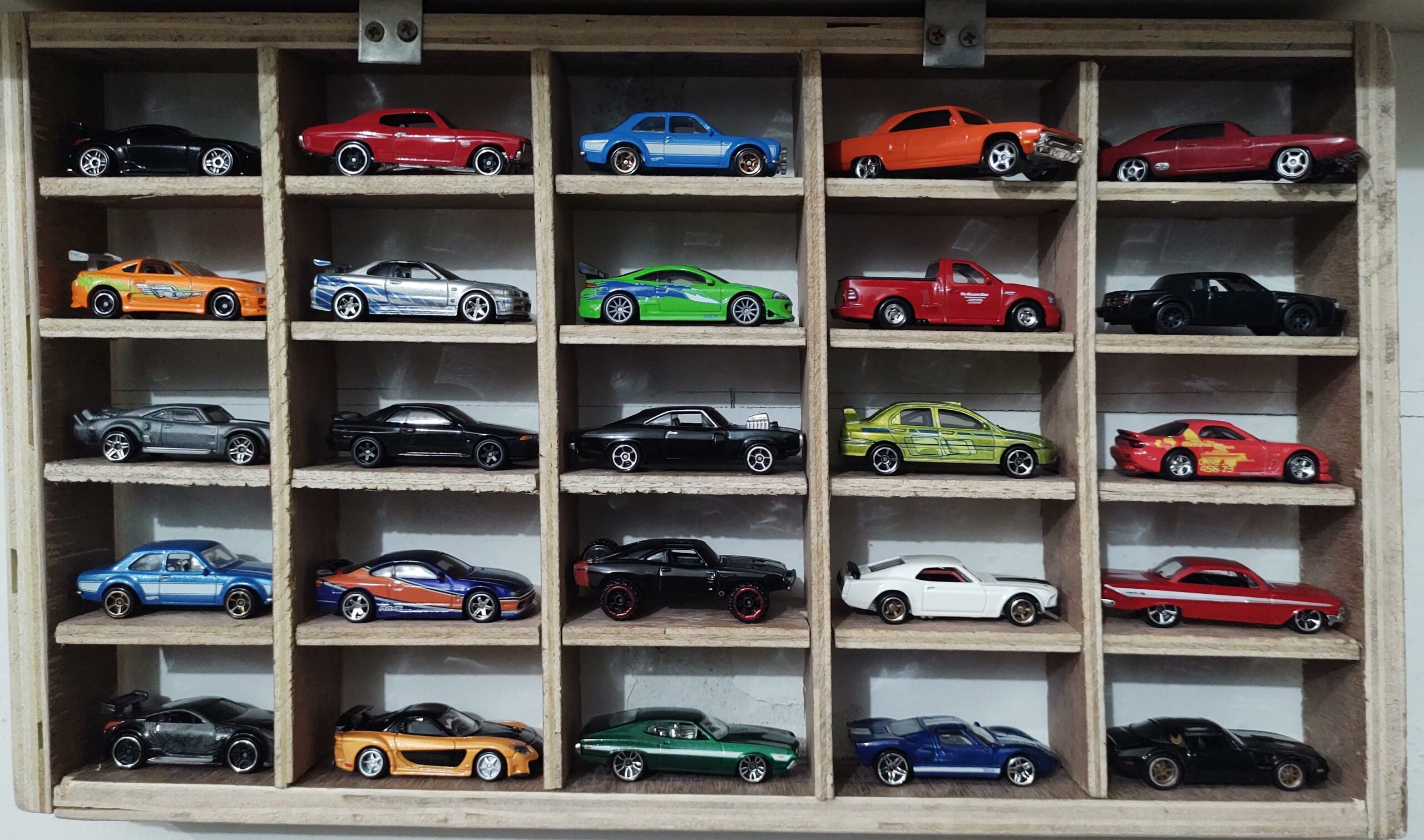 How to Sell Diecast Cars